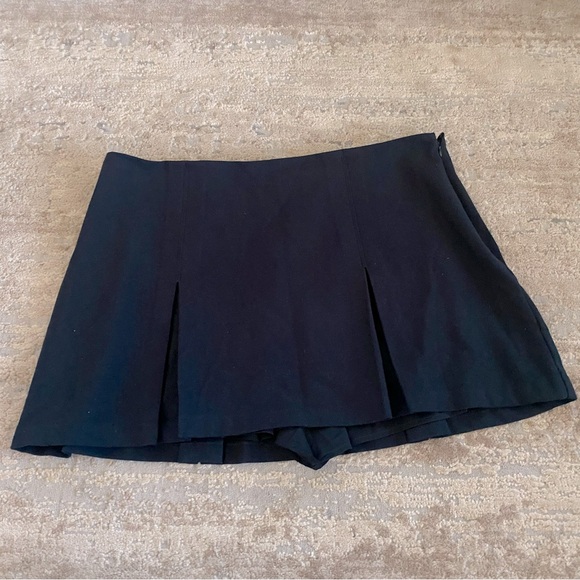 Abercrombie & Fitch Dresses & Skirts - Abercrombie & Fitch Brushed Mini Skirt Skort Dark Navy Blue Pleated: XL
